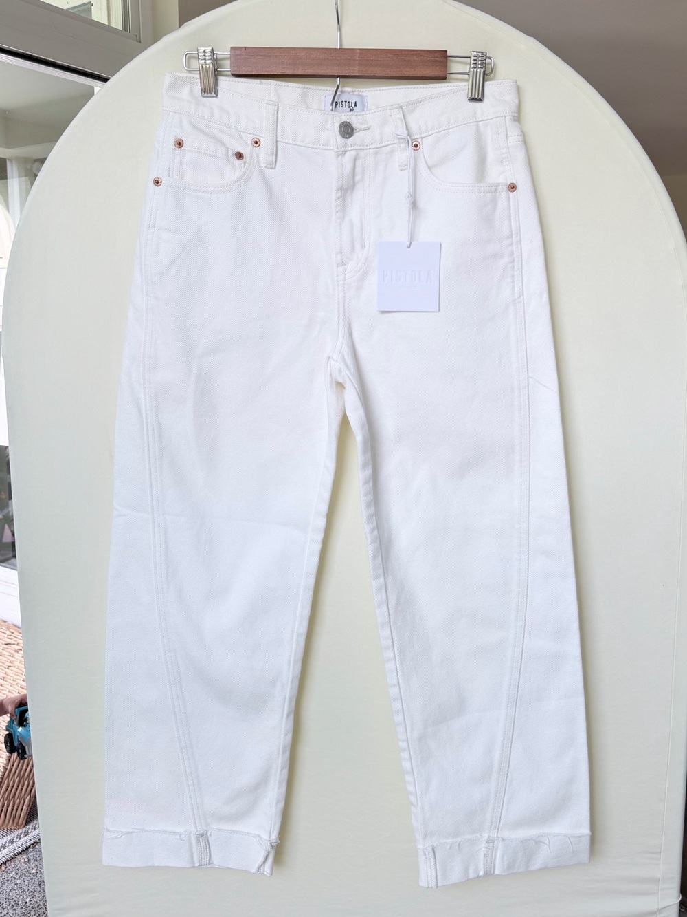 NWT Pistola Kacey Boyfriend Seamed Cuff Jeans size 25 Optic White